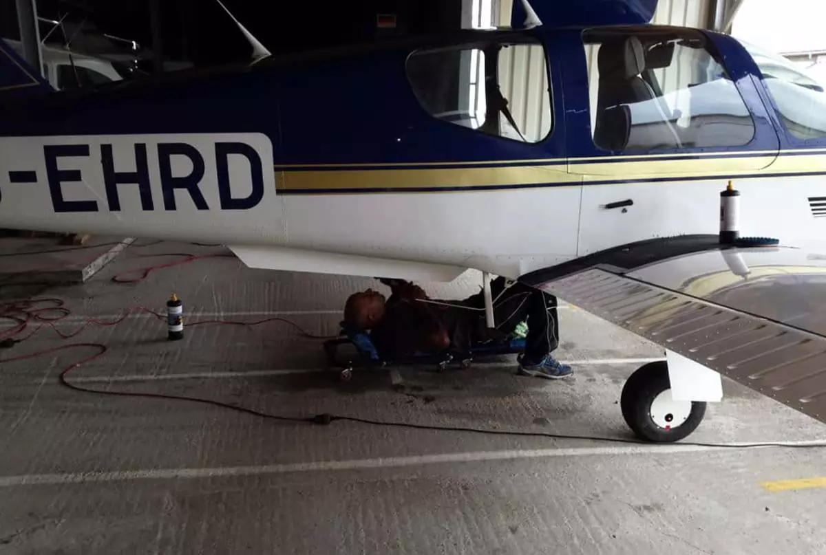 Flugzeug Aufbereitung in Koblenz