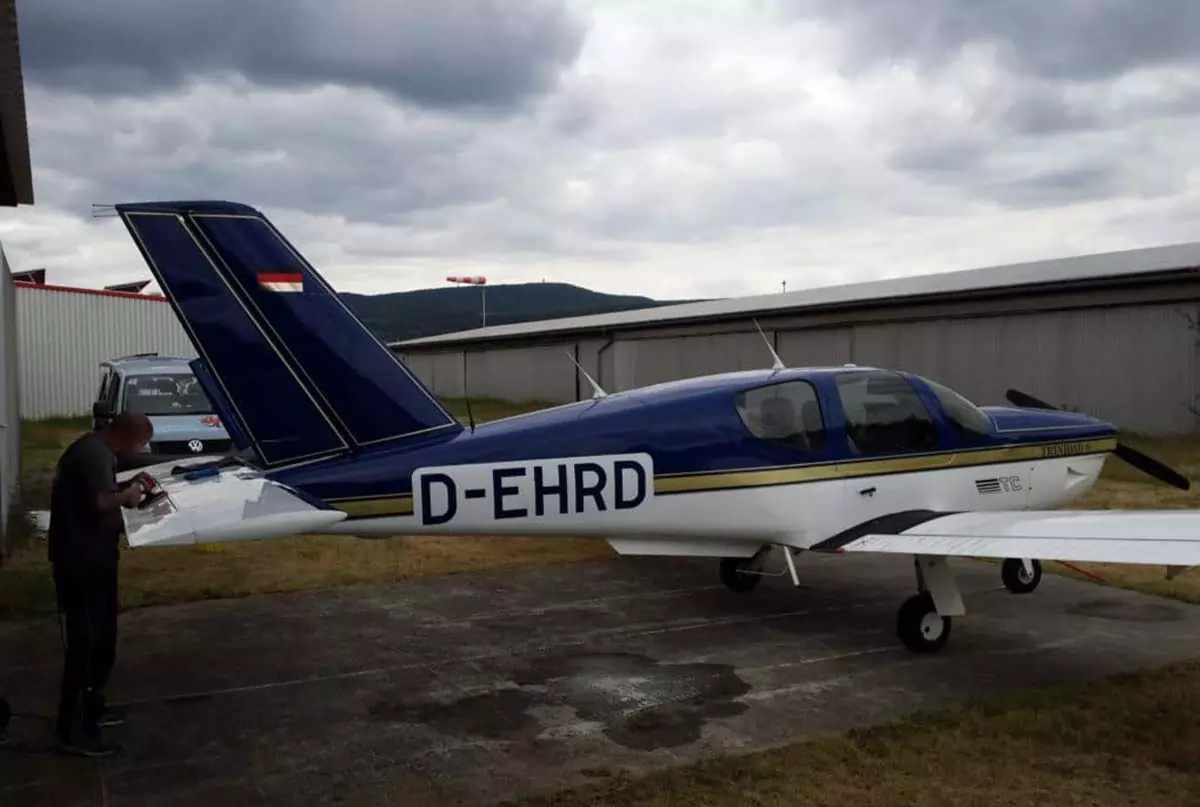 Flugzeug Aufbereitung in Koblenz