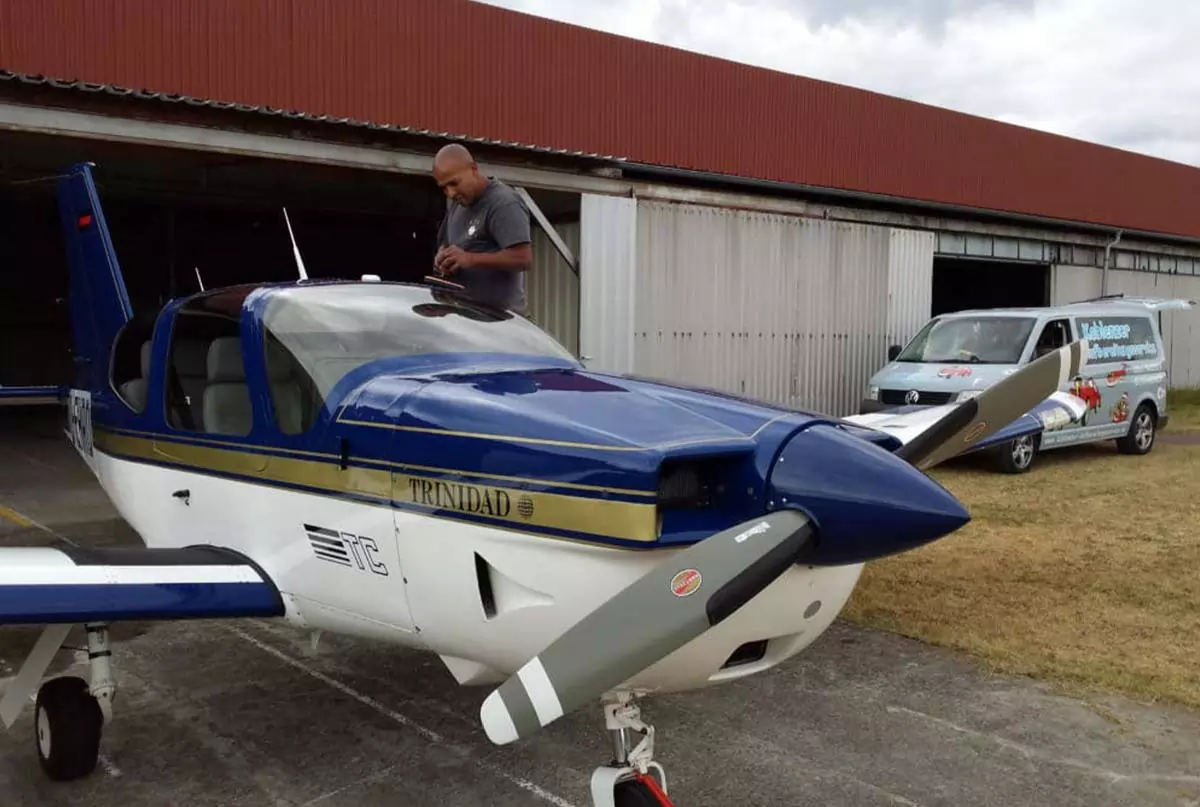 Flugzeug Aufbereitung in Koblenz