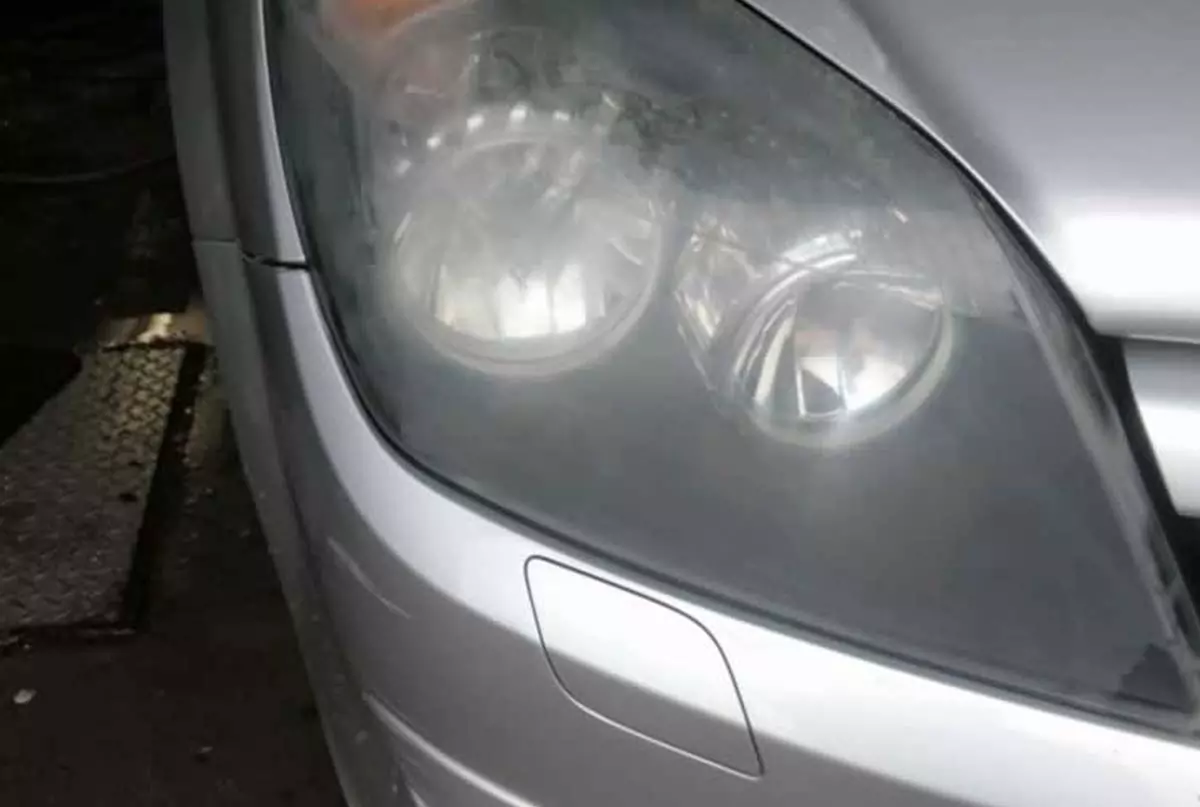 Scheinwerferaufbereitung