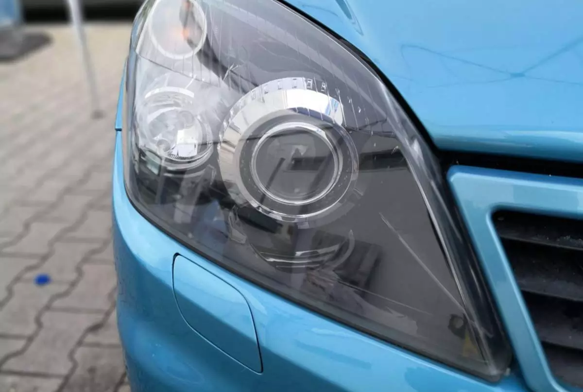 Scheinwerferaufbereitung